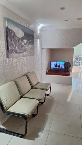 Imóvel para aluguel possui 71 metros quadrados em Joaquim Távora - Fortaleza - CE