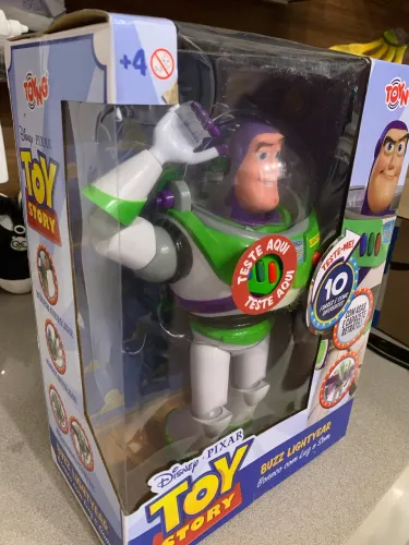 Buzz lightyear Toyng Novo na caixa