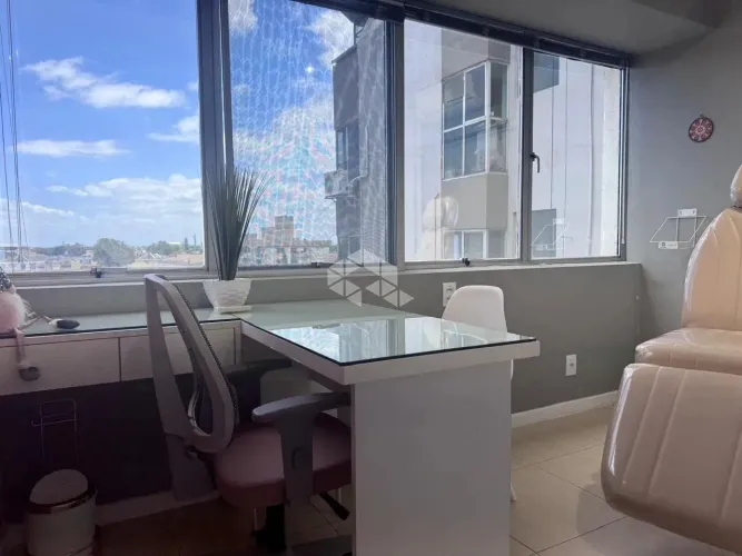 Sala / Conjunto comercial à venda com EXCLUSIVIDADE na Cristovão Colombo em Porto Alegre -