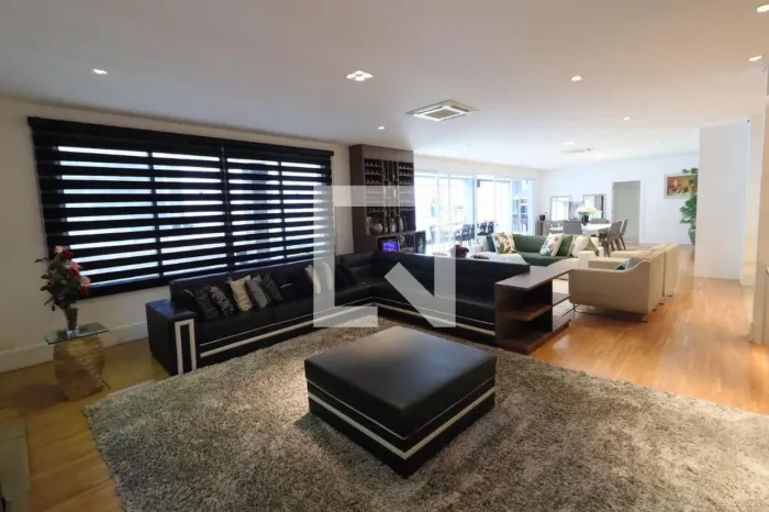 Casa à Venda - Vila Yara, 4 Quartos, 750 m2