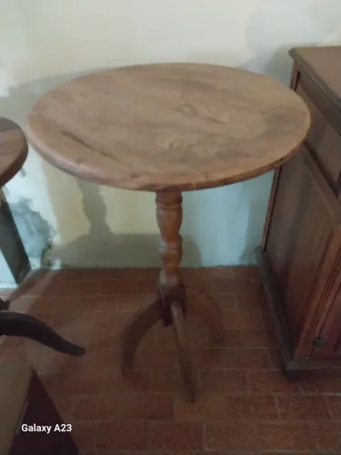 Mesinha de canto