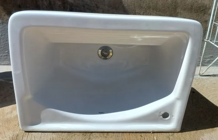 Vendo tanque celite medida 51x38 nunca usado