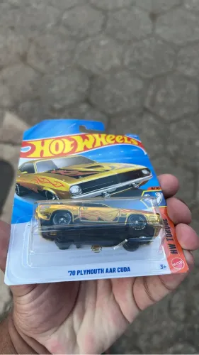 Hot Wheels STH ?70 Plymouth AAR Cuda 2026 Super Treasure Hunt