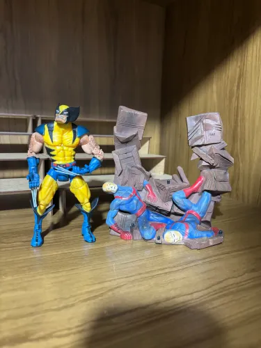 Marvel legends Toybiz Wolverine Hellfire Club 