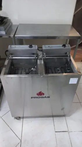 Fritadeira Industrial 2 Cubas