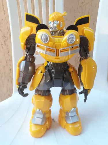 Boneco Bumblebee
