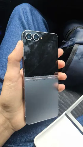 Samsung zflip 6 256gb 12ram