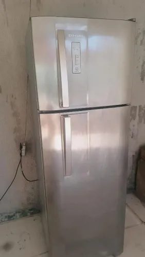 Geladeira Electrolux frost free entrego