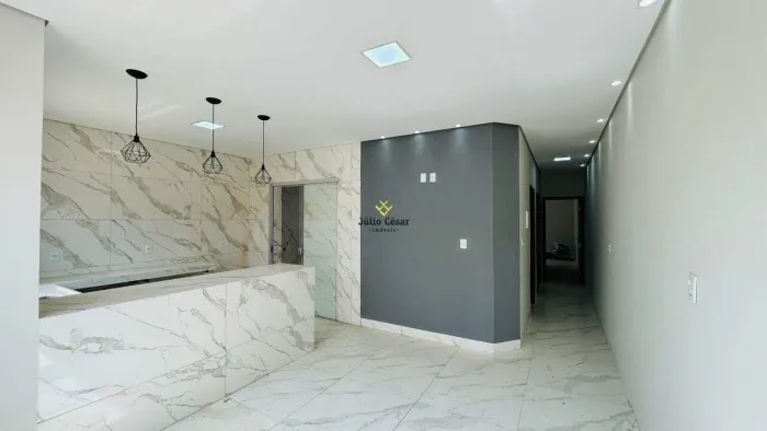 Casa residencial à venda no bairro Jusa Fonseca, em Divinópolis-MG