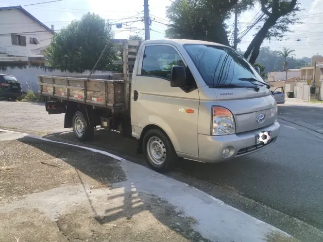 Hyundai HR 2.5 TCI Diesel (rs/rd) 2012