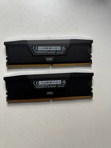Memória DDR5 corsair 2x16gb 6400mhz cl 36 RGB