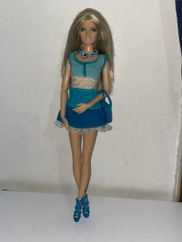 Boneca Barbie mattel antiga articulada