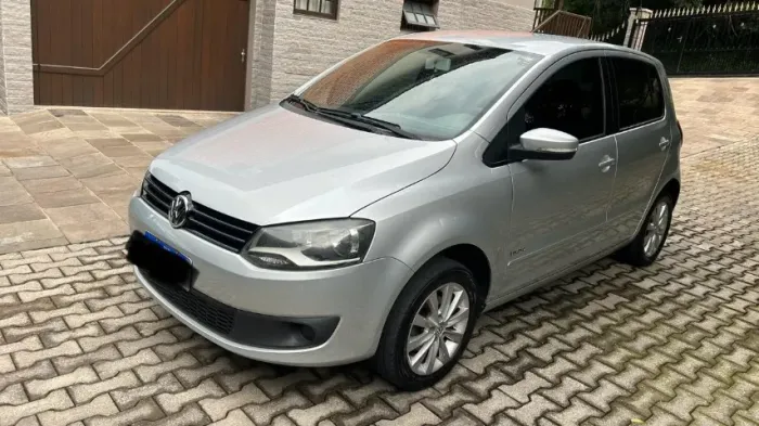 Volkswagen Fox 1.6 MI I Motion Total Flex 8V 5P 2014