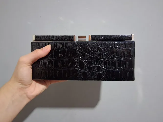 Bolsa de mão croco MNG