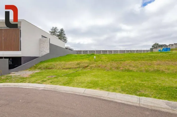 Terreno à venda, 881 m² por R$ 1.600.000,00 - Campo Comprido - Curitiba/PR