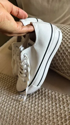 Tenis all star semi novo
