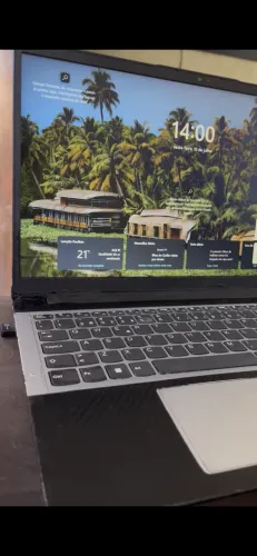 Notebook Lenovo IdeaPad Ryzen para Retirada de Peças - Liga e Funciona, Carcaça feia