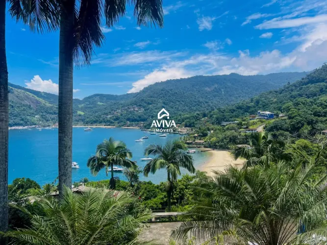 Uma verdadeira OPORTUNIDADE no exclusivo condomínio Portogalo - Angra dos Reis.