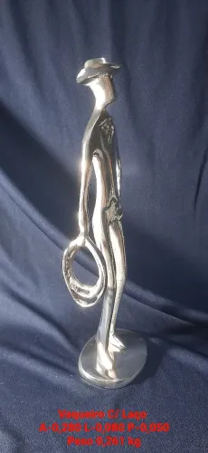 Escultura vaqueiro com Laço