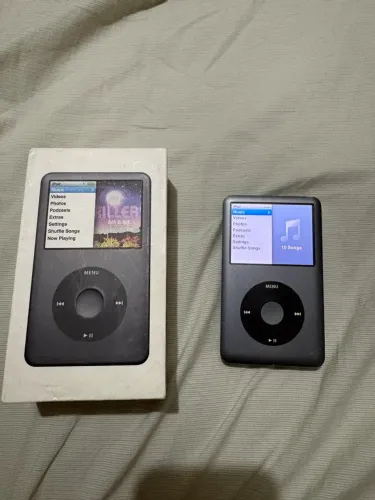 iPod Classic 160GB (7ª Geração) - Prata