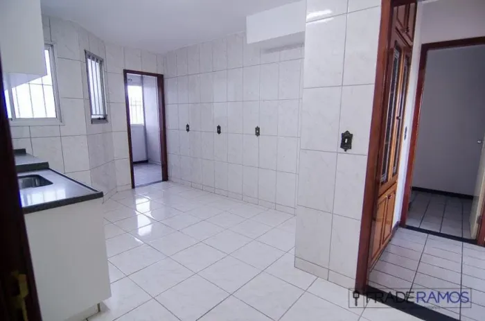 Apartamento Reformado à Venda no Setor Aeroporto | 95m² | 3 Quartos (1 Suíte) | Garagem +