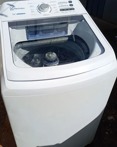 Máquina de lavar Eletrolux turbo 14KG modelo novo