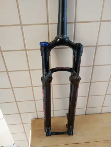 Rockshox Reba eixo 15x100
