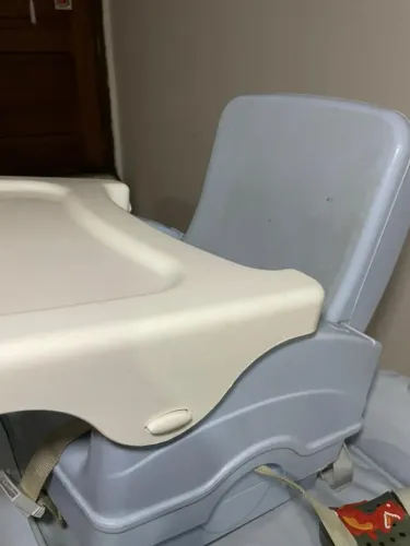 Cadeira de alimentação portátil para introdução 