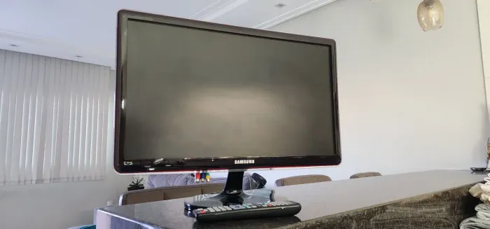 Monitor TV Samsung 24"