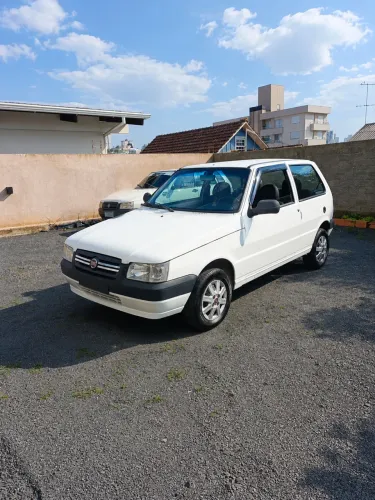 Fiat Uno Mille 1.0 Fire/ F.flex/ Economy 2P 2012