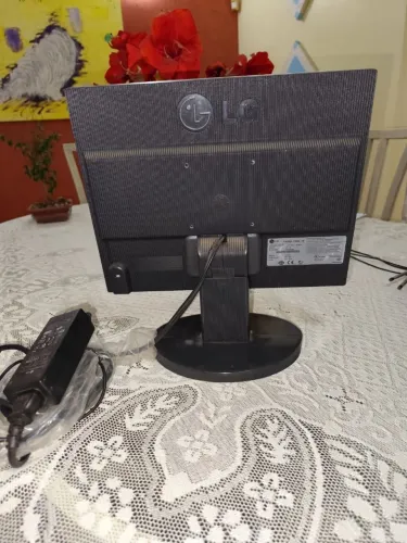 Monitor pc 15 polegadas