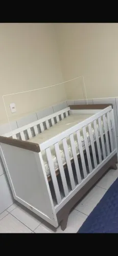 Berço 3 em 1 com colchão 