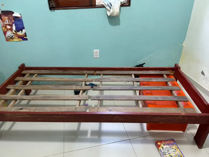 Cama Solteiro Madeira