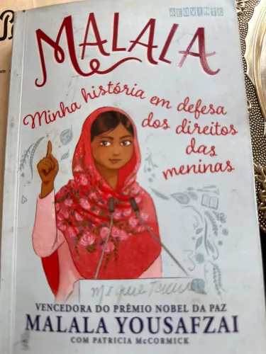 Malala minha história em defesa dos direitos das meninas