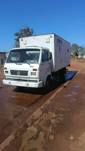 Vendo caminhão