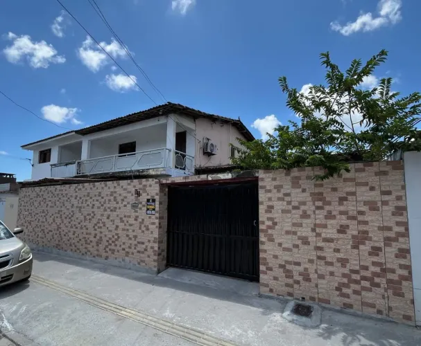 Casa com 4 dormitórios à venda, 130 m² por R$ 400.000,00 - Valentina de Figueiredo - João