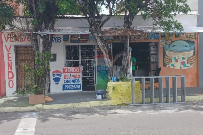 Casa | Venda | Ponto Novo | 3 quartos | R$ 459.000 (COMERCIAL)