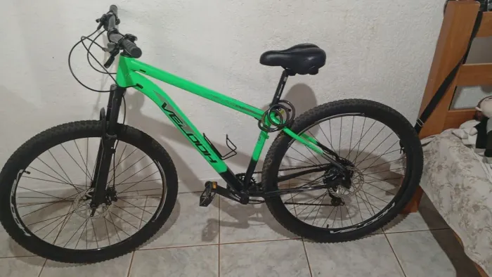 Bicicleta Veloci Aro 29 Verde - Muito Conservada - R$ 1.800