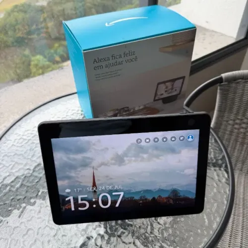 Amazon Echo Show 10 (3ª Geração) - Tela Giratória Inteligente (Impecável)