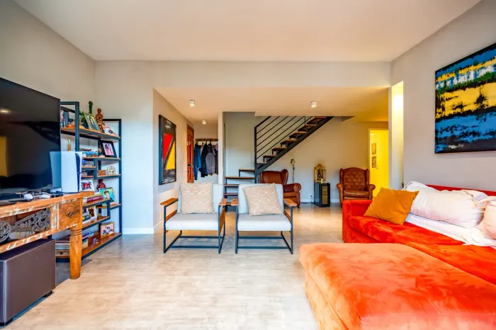 Cobertura com 4 quartos em Itaipava, Petrópolis.