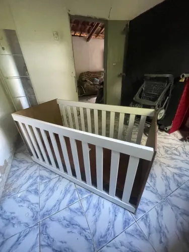 Vendo Mini Berço com enxoval azul completo ACEITO OFERTAS