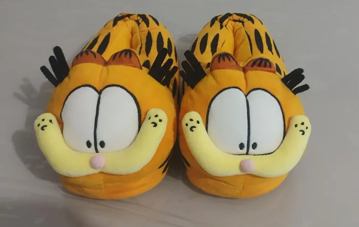 Pantufa Garfield 36/37 Nova