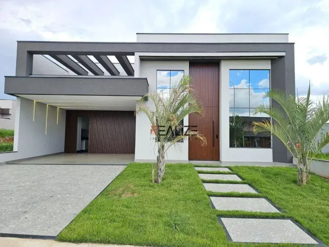Casa moderna com móveis planejados em condomínio próximo ao Parque Ecológico Indaiatuba/S