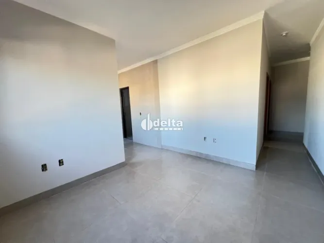 Apartamentos com 3 quartos sendo 1 suíte disponível para venda no bairro Alto Umuarama em
