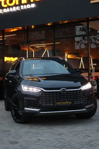 BYD Tan EV 4X4 (elétrico) 2023