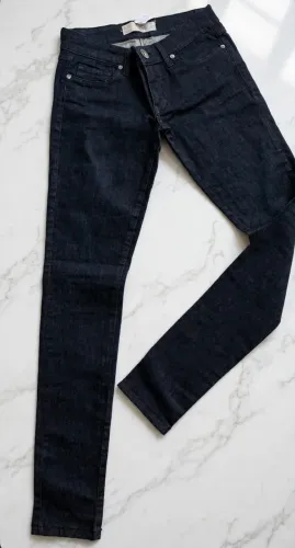 ? NOVA! Calça Asmarias 38/40 ? Bordado tonal - modelo premium Nunca usada!