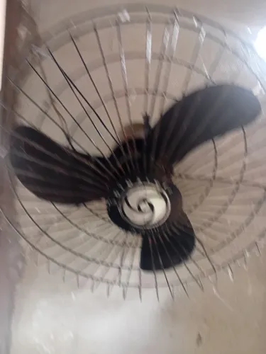 Vendo ventilador de parede