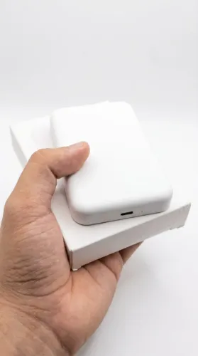 CARREGADOR PARA IPHONE 10.000 mpah