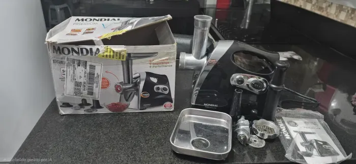 Moedor de carne Mondial MC-03 127V