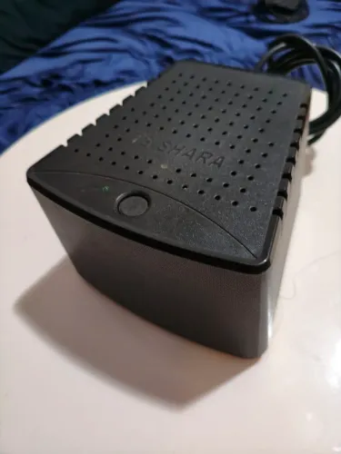Estabilizador 700 VA, 110 V